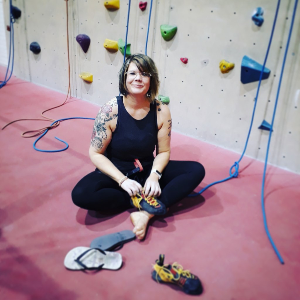 Treenikiikkuja – voimattomuutta köyden&nbsp;päässä