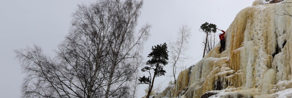 Jääkiipeilykokeilulla