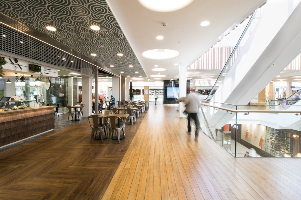 Julkisten tilojen valokuvausta